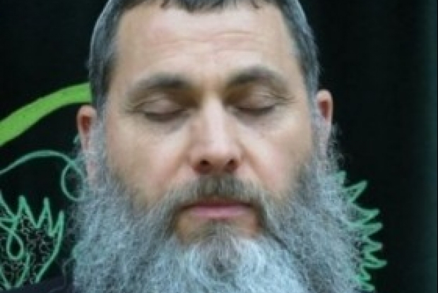 حاخام إسرائيلي يتنبأ: طوفان هائج يأكل الأخضر واليابس بمصر