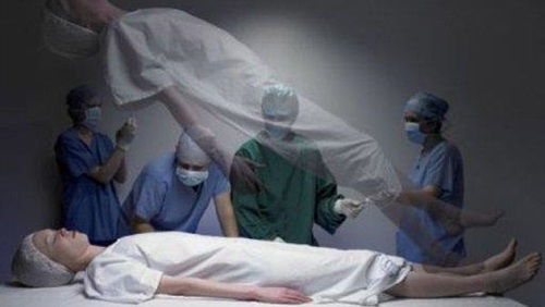 هذا ما يراه الانسان بعد ثوان من وفاته؟