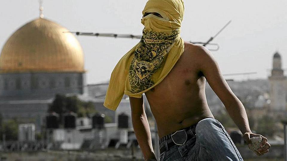 تحذيرات من تحول الصراع إلى ديني .. وخبراء  :الدين  -لإسرائيل-  مُجرد وسيلة