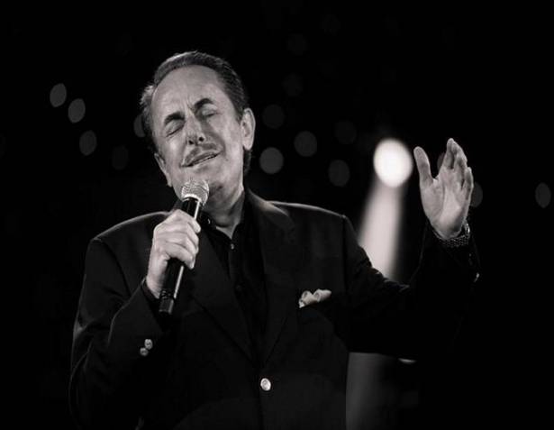 أغنيته الأولى بعد وفاته... تُبكي جمهوره