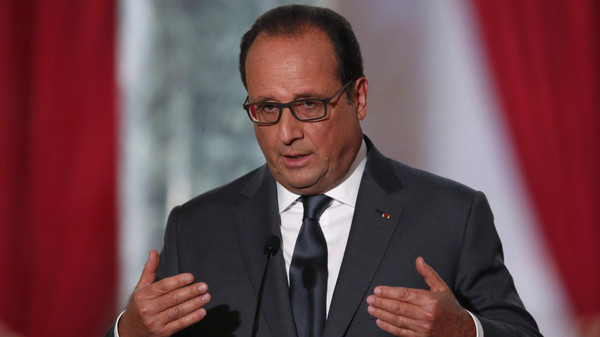 تراجع شعبية فرانسوا هولاند 3 نقاط