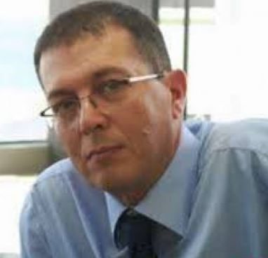 الشعب الفلسطيني ليس جمهور مباراة ملاكمه