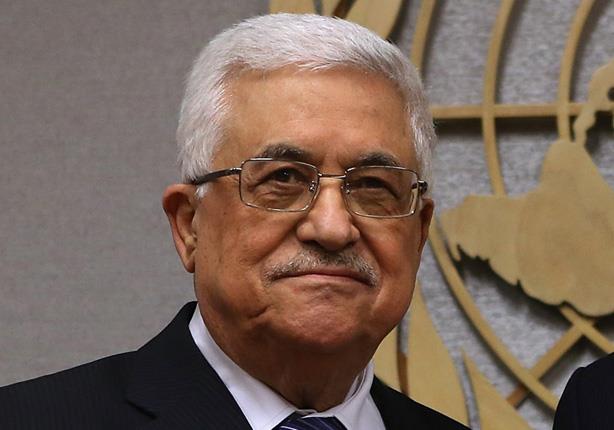 عباس يهنئ السيسي باحتفال بلاده بذكرى ثورة يوليو