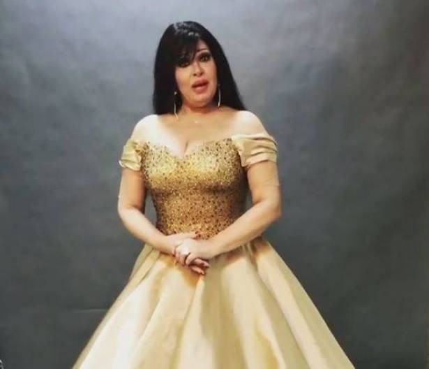 بالفيديو : فستان فيفي عبده يعرّضها للانتقاد!