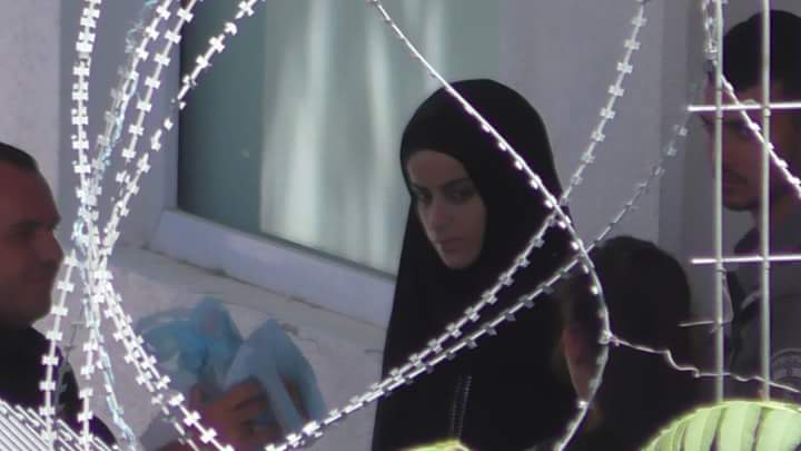 محدث: بالصور .. الاحتلال يزعم إحباط محاولة طعن قرب الحرم الإبراهيمي واعتقال فتاة