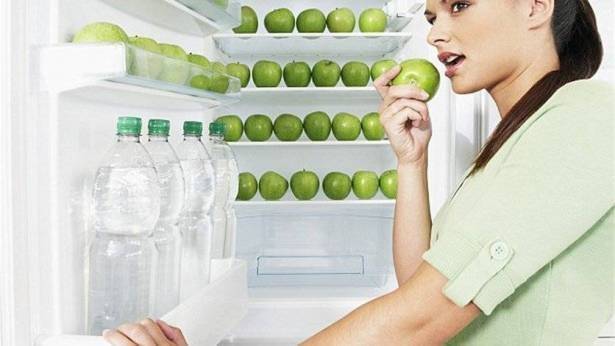 معجرة : تفاحة يومياً تُبعد عنكم 5 أنواع من السرطان!