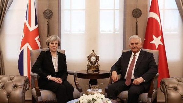 رئيس وزراء تركيا: قرار الحظر الأميركي لا يحل المشكلات