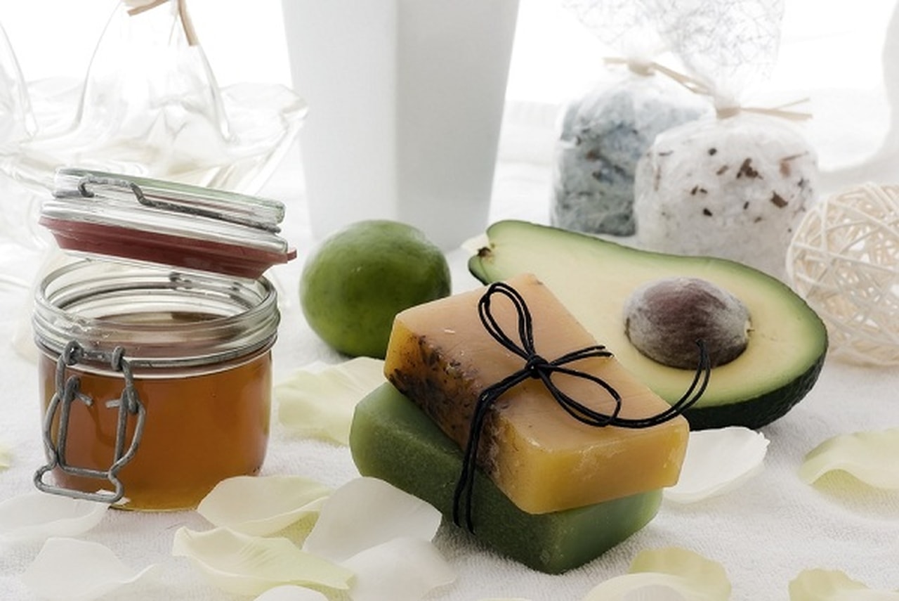 الحل المثالي للعناية بالبشرة الجافة والحساسة