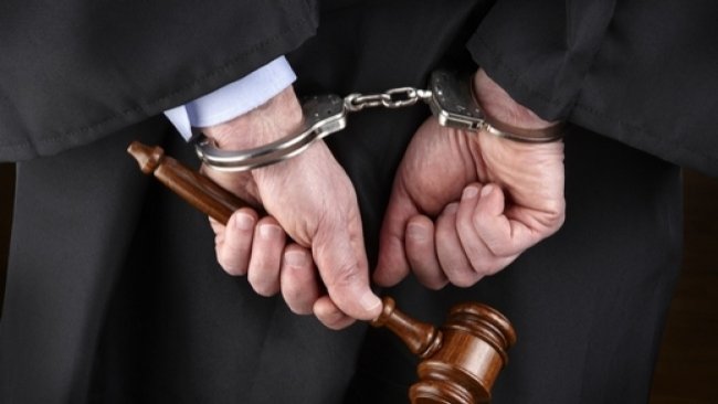 سلطات الاحتلال تعتقل محامي هيئة شؤون الأسرى