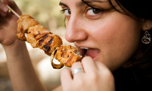 ماذا يحدث لجسدك حين تتوقف عن أكل اللحوم؟