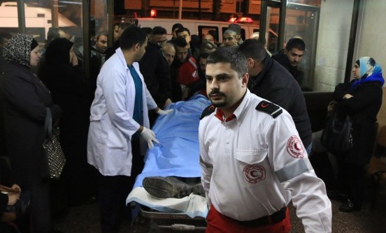 إصابة فتاة برصاص الجيش المصري داخل منزلها في رفح جنوب قطاع غزة
