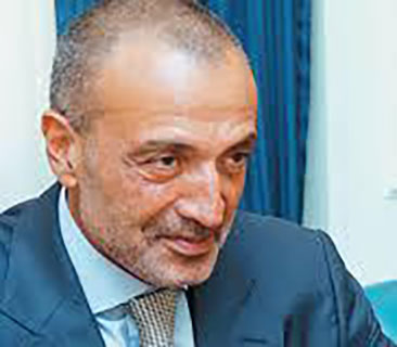 قصة اللبناني الذي يبني سفن ساعر 6 لصالح إسرائيل