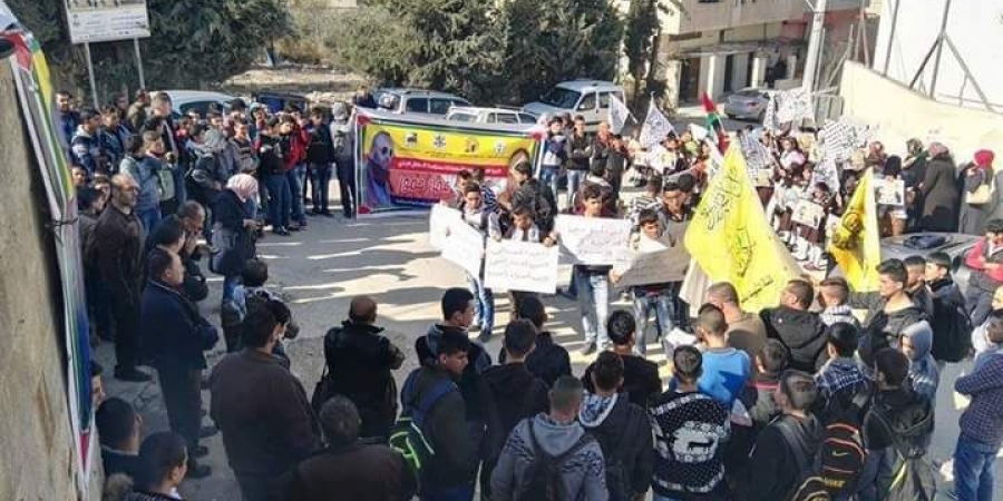 وفد من فتح في لبنان يزور خيمة تضامن مع الأسير "حمور" بجنين