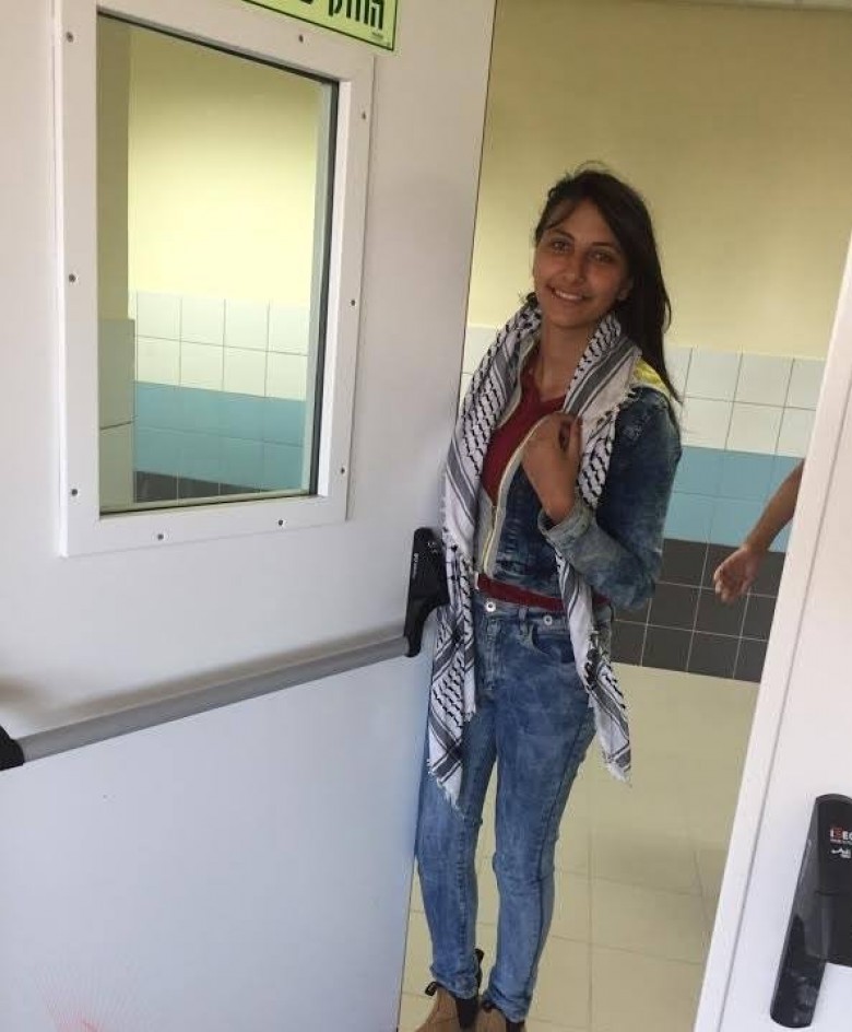 سلطات الاحتلال تمدد اعتقال فتاة فلسطينية من الناصرة