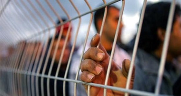 4 أسرى من قطاع غزة يدخلون أعواماً جديدة في سجون الاحتلال