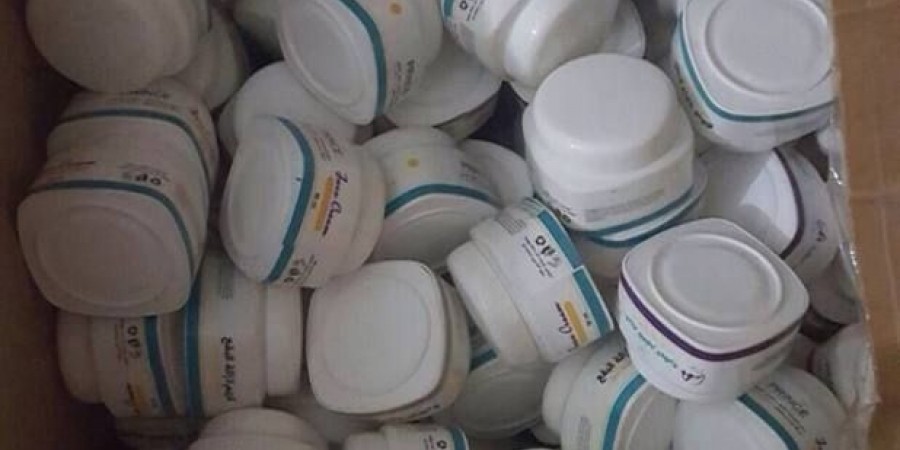 الضابطة الجمركية تضبط (1700) علبة مواد تجميل غير مطابقة للمواصفات الفلسطينية 