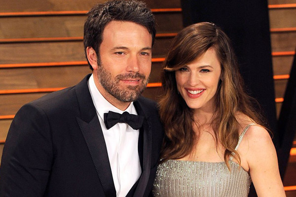 ما السبب وراء انفصال بن افليك وجينيفر غارنر؟