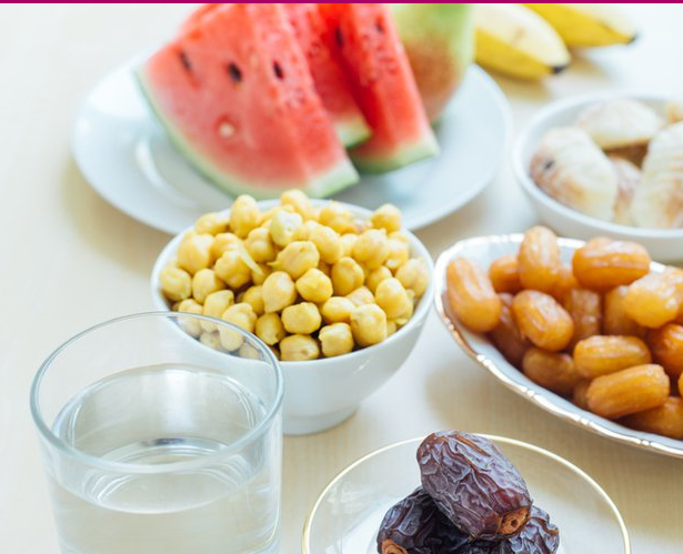 سحور رمضان المثالي لتجنب الجوع والعطش