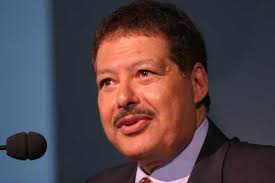 وفاة العالم المصري الكبير أحمد زويل بعد صراع طويل مع المرض