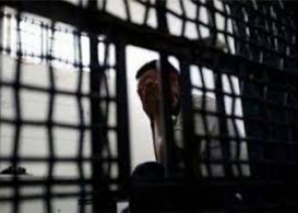 "أسرى هداريم" يشتكون من دخول الفئران إلى غرفهم