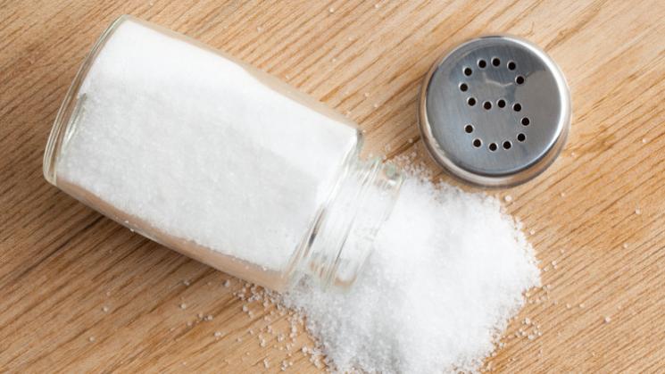 لمرضى القلب في رمضان.. احذروا الملح