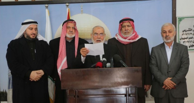 بحر يعلن عن مبادرة لمصالحة حركة فتح وحماس لإنهاء الانقسام