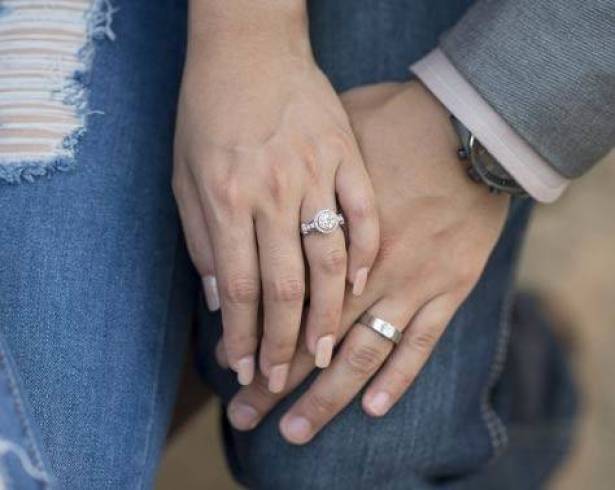 بالصورة: ثنائي شهير: الفنانة تصر على الطلاق.. والزوج ينفيه!