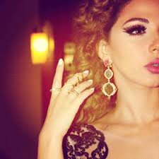 لن تصدق كيف اختارت مريام فارس اسم مولودها ..