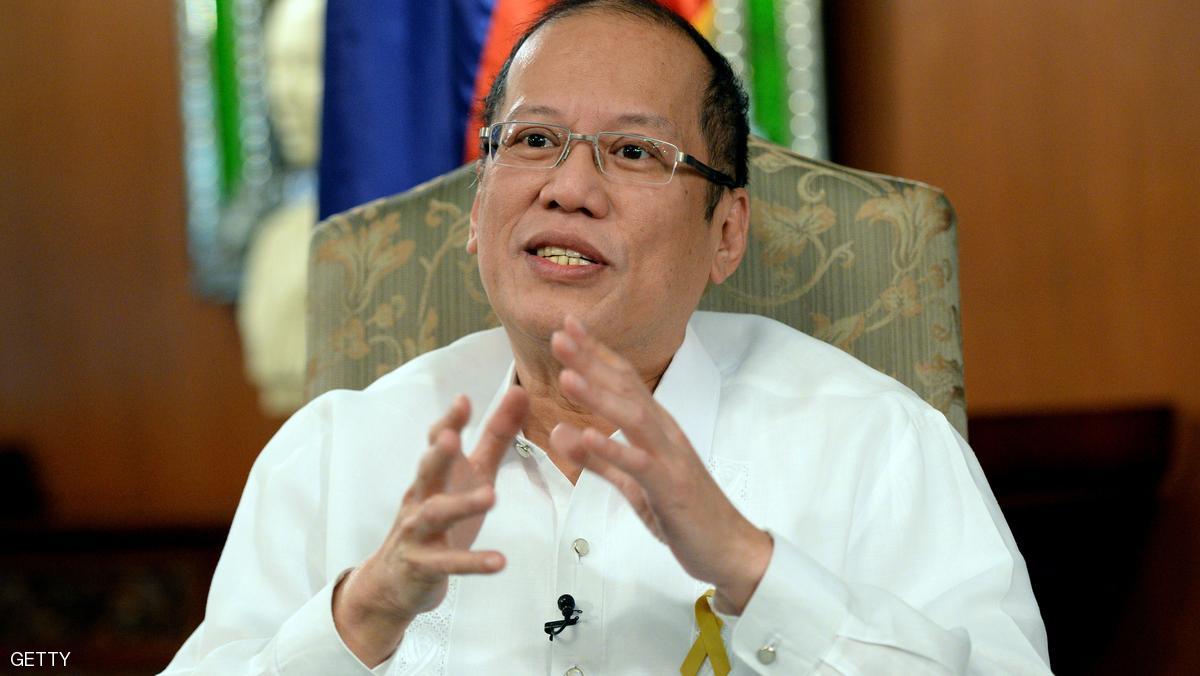 رئيس الفلبين يخشى أن يكون خليفته "هتلر"