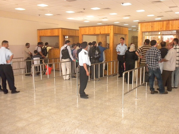 مهنا: يكشف عن تعديل في ساعات عمل معبر الكرامة في الأيام المقبلة