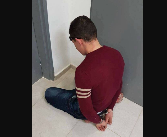 صورة: الاحتلال يعتقل فتى بزعم حيازته سكيناً قرب الحرم الإبراهيمي