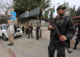 واللا العبري: القسام تهدد اسرائيل بالرد على غارات و" تغيير قواعد الاشتباك "