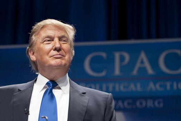 ترامب يقول إن سياسيته الخارجية تعتمد مبدأ " الولايات المتحدة أولا"