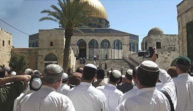 مستوطنون يجددون اقتحام المسجد الأقصى