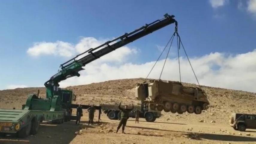 سرقة ناقلة جند من قاعدة عسكرية بالنقب المحتل