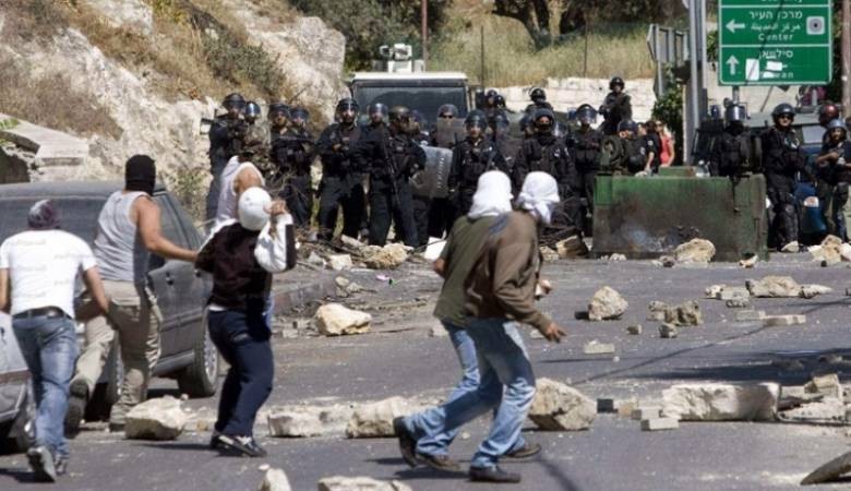 حماس تدعو جماهير الشعب الفلسطيني للالتحام بجنود الاحتلال على نقاط التماس