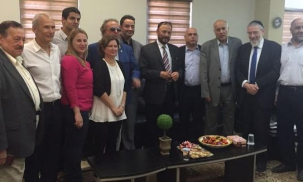 صورة: "الأخبار اللبنانية "تكشف عن وجود تنسيق مع الرئيس عباس لإنجاح زيارة عشقي لإٍسرائيل