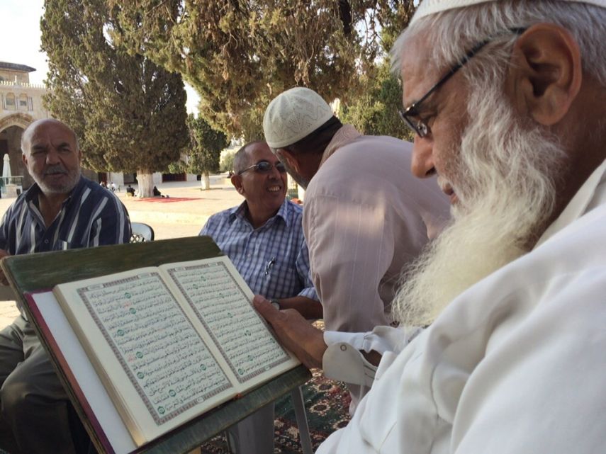 انتشار إسرائيلي مكثف بالقدس ومستوطنون يدنسون الأقصى .. شاهد الصور