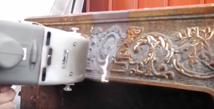 بالفيديو  : جهاز ثوري ينظف السطوح الصدئة بتقنية الليزر!