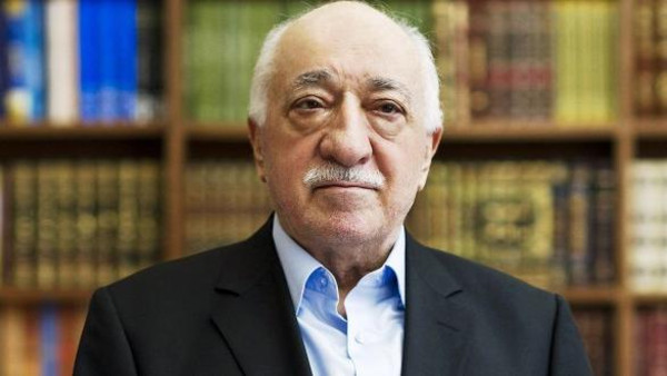 غولن يطالب أميركا برفض تسليمه لتركيا