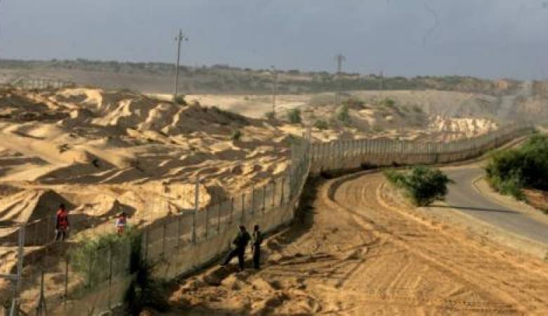 مشكلات مالية تعترض طريق الجدار المنوي تشييده حول قطاع غزة