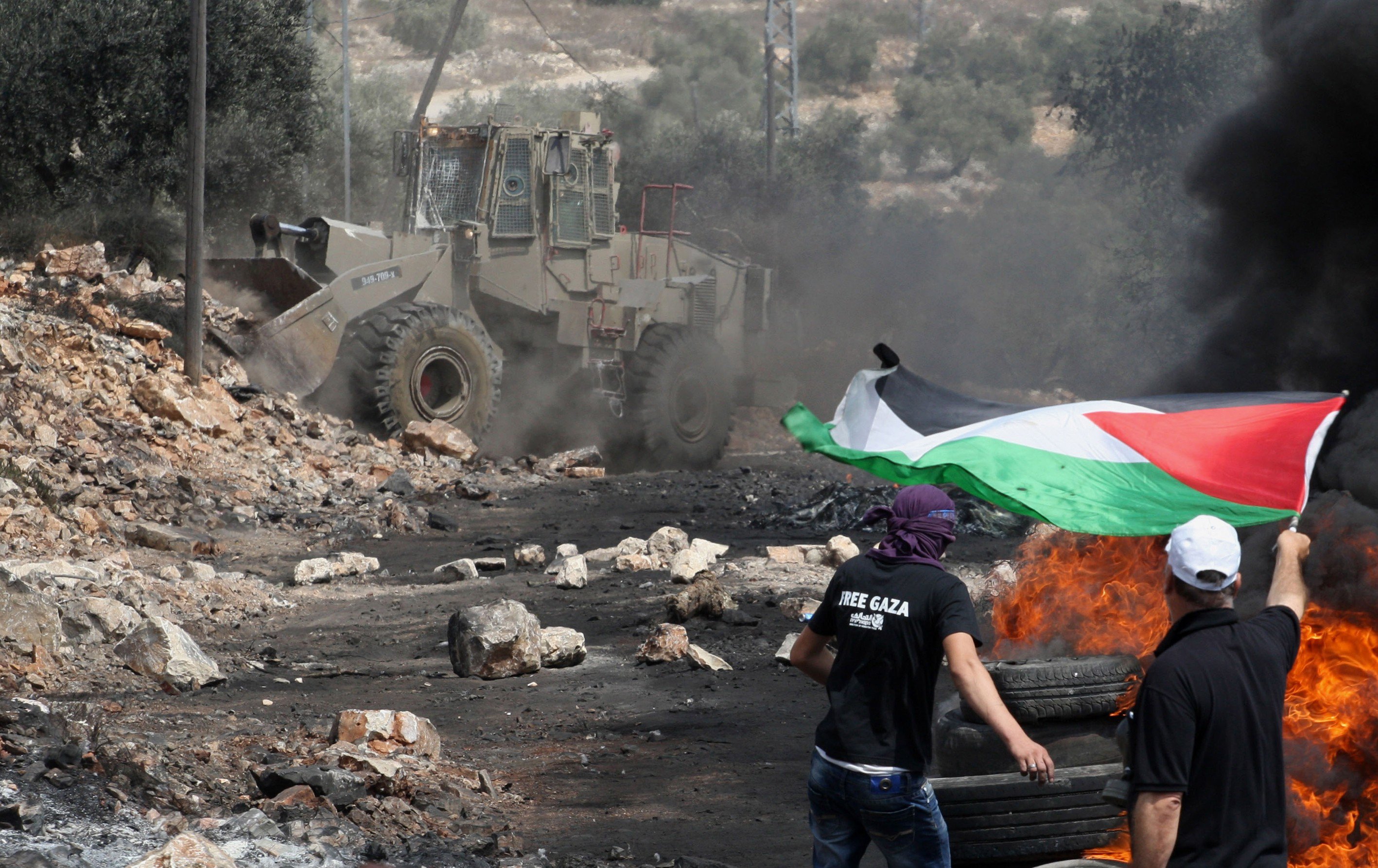 إسرائيل : الأمور ستتصاعد ونخشى من موجات أعنف وحماس تريد ذلك لإستغلاله