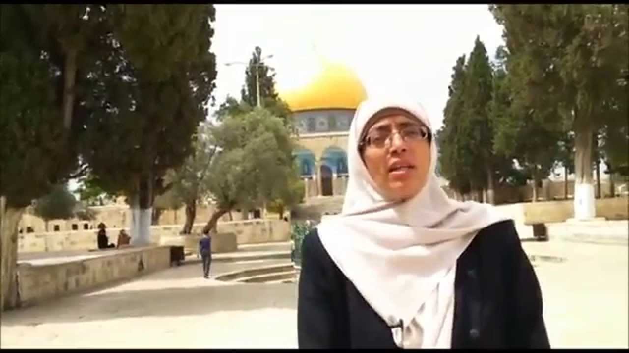 الاحتلال يبعد مقدسية عن الأقصى 60 يوماً ويلزمها بدفع غرامة مالية