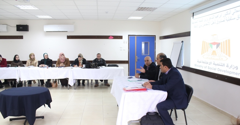 ورشة عمل تقييمية لمشروع إقراض الصندوق الإماراتي لتأهيل المعاقين