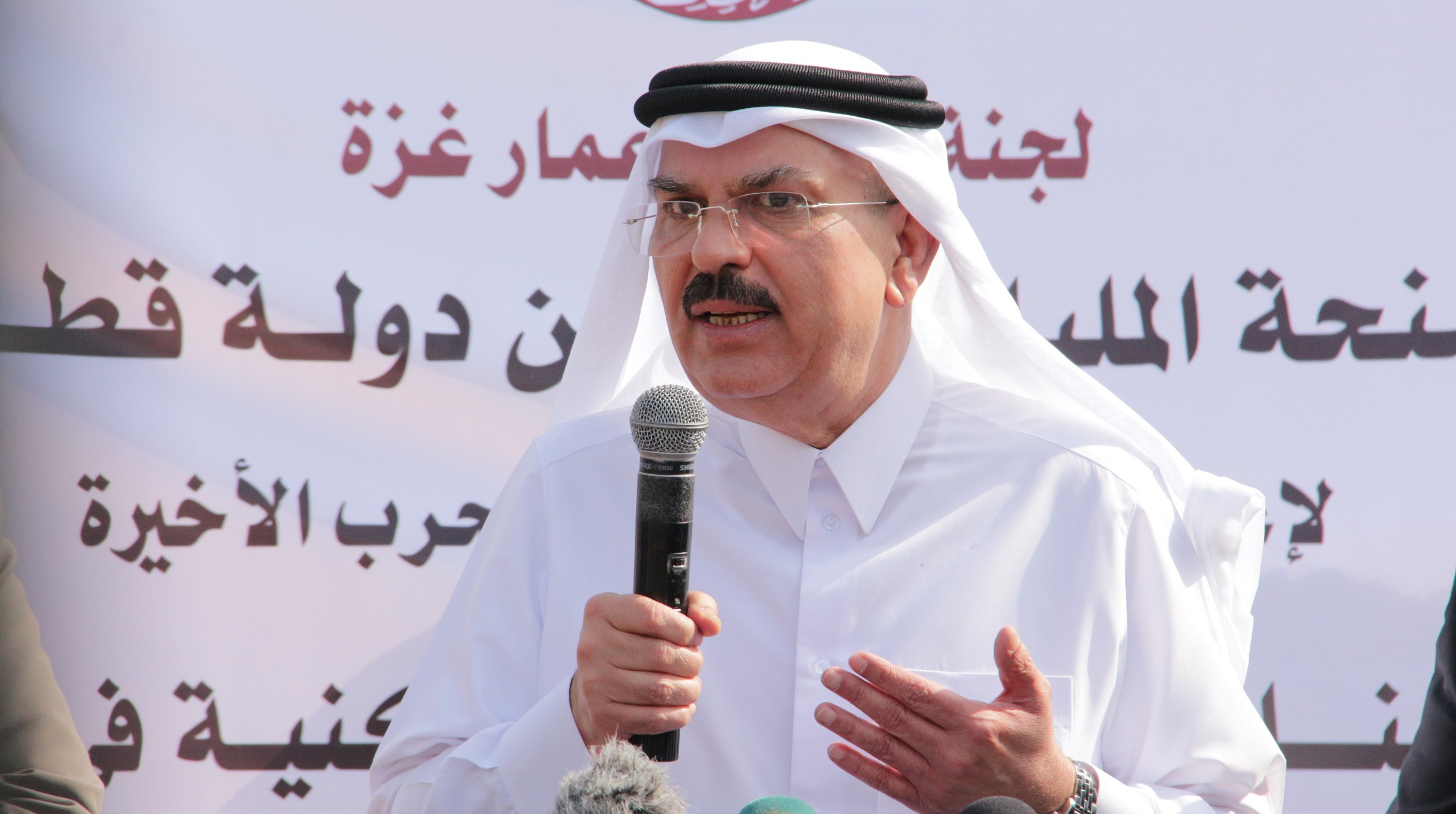 العمادي: قطر ستؤمن بناء مقر للرئاسة والحكومة في قطاع غزة