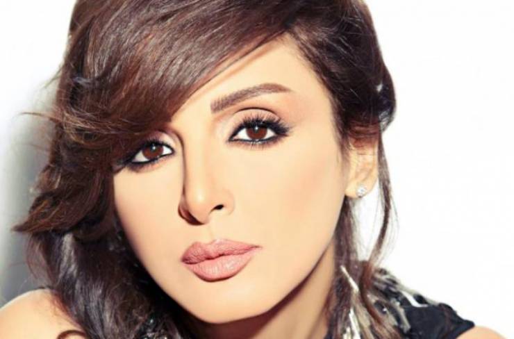 صورة| ما سبب حزن وقلق أنغام؟!