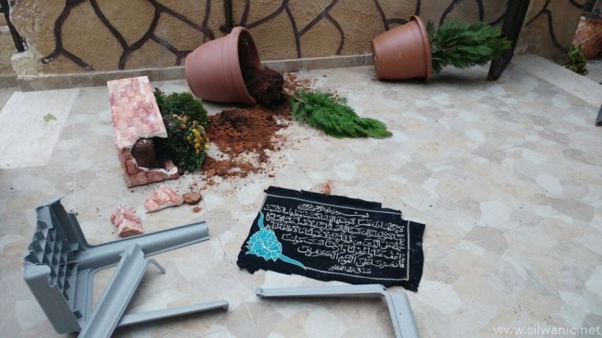 بالصور: مستوطنون يعتدون على منزل مواطن في سلوان