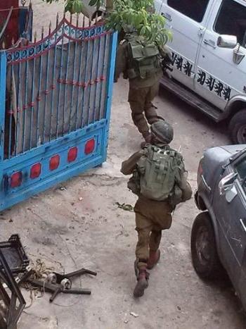 الاحتلال يحوّل منزل العقيد القدومي لثكنة عسكرية