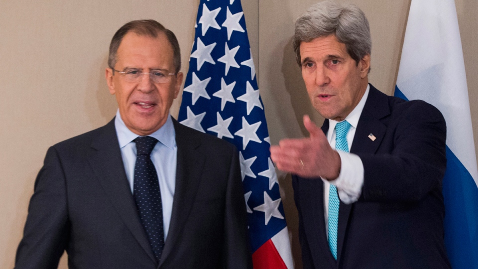 كيري خلال لقاءه لافروف .. نأمل الحفاظ على سوريا موحدة وعلمانية ومستقرة