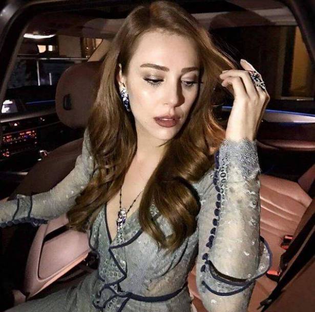 بالصور: مسلسل "حب للإيجار" يحصد أكثر جوائز الفراشة الذهبية